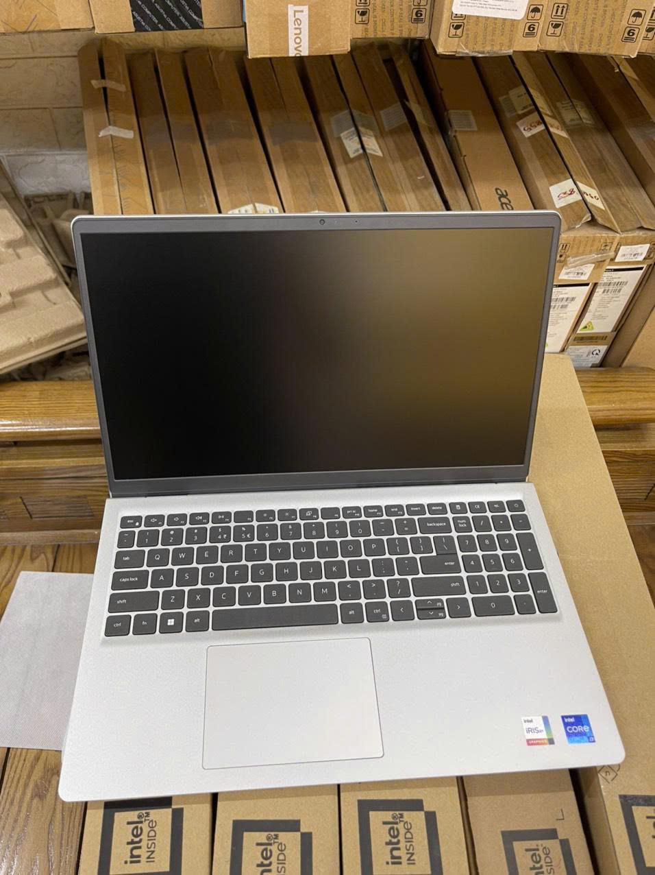 Dell Inspiron 3511 i5