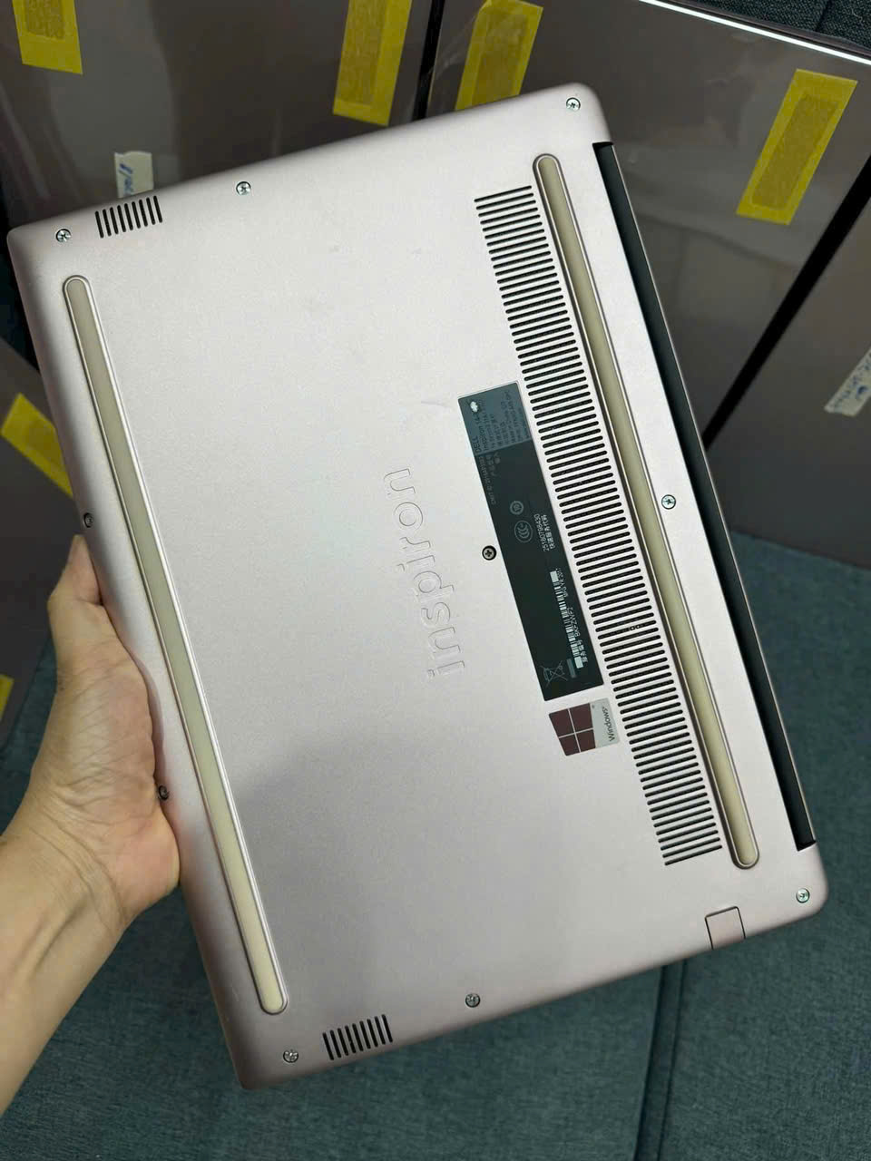 Dell 7472